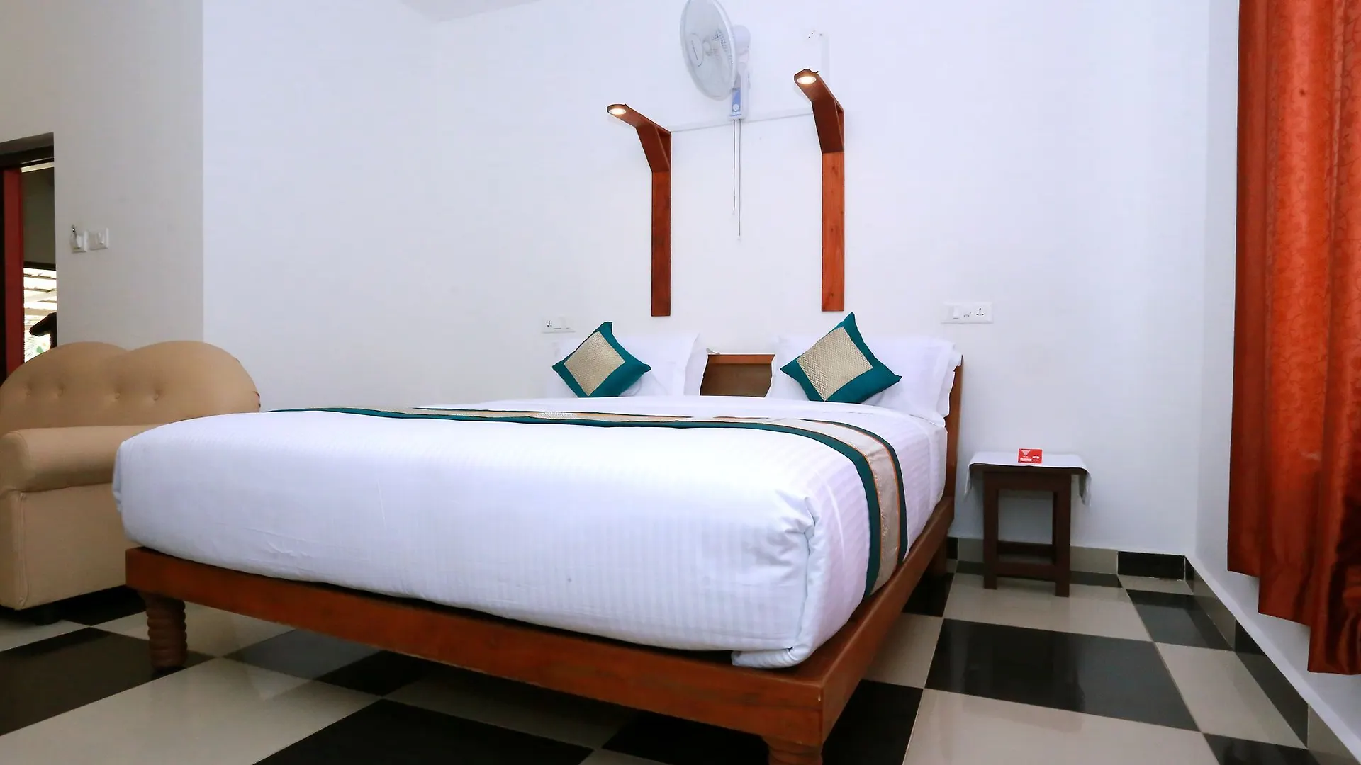 Oyo 10783 Hotel River Moon 提喀迪 印度