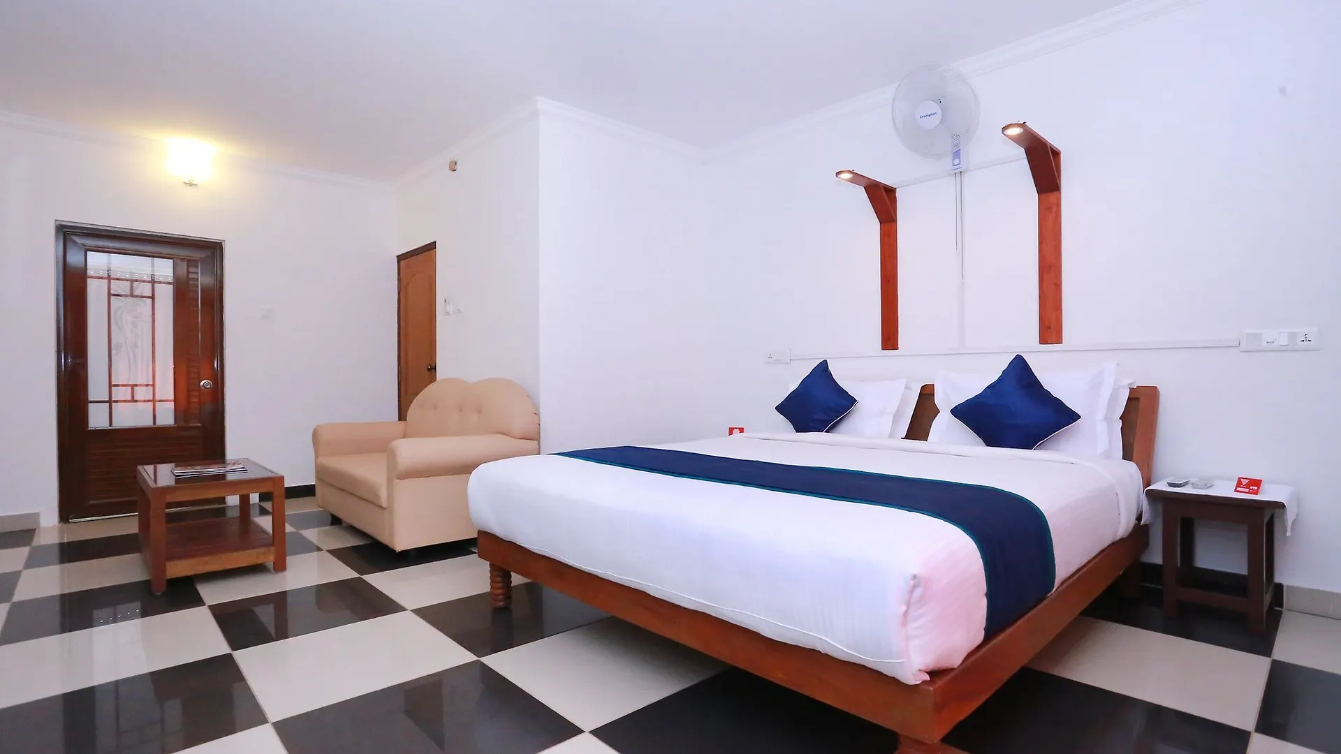 Oyo 10783 Hotel River Moon 提喀迪